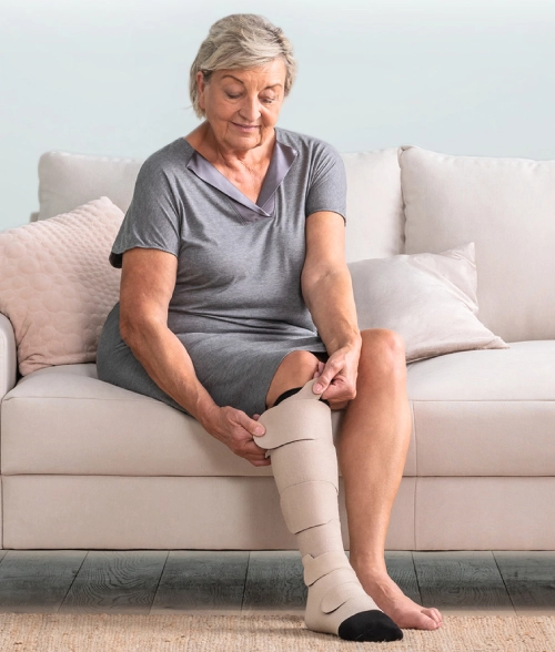 Reversa Calf Wrap w/Slip On